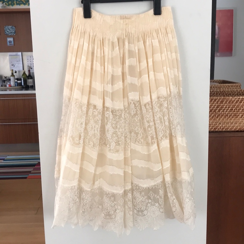 H&M Conscious Exclusive Lace Skirt